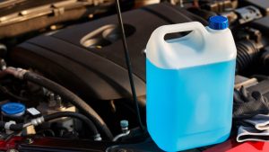 ¿Cuánto Anticongelante Necesita Tu Carro? Guía Rápida